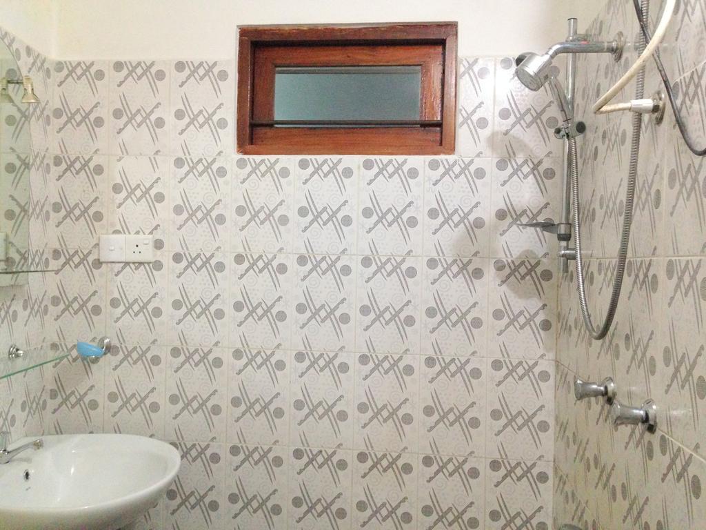 אלה Eeshani Guest Inn מראה חיצוני תמונה